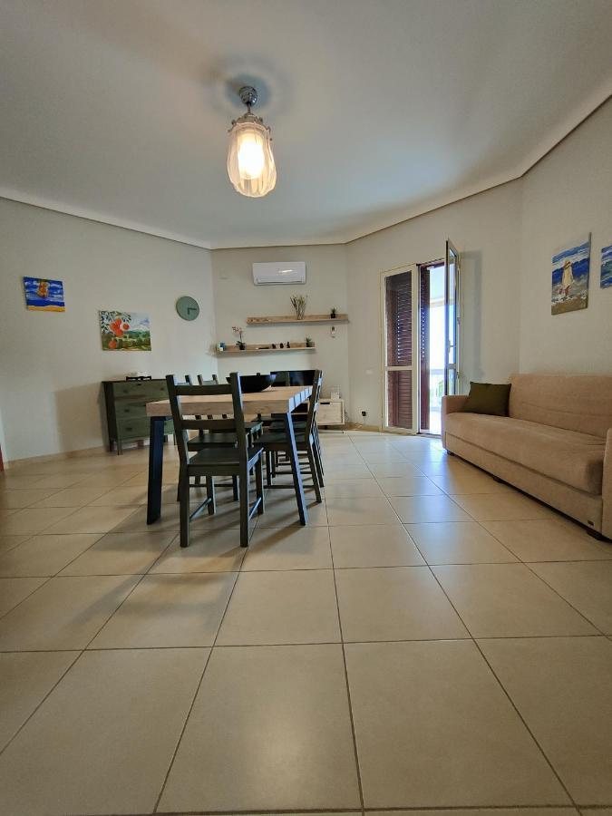 Appartamenti In Villa Polimnia Fontane Bianche Bagian luar foto